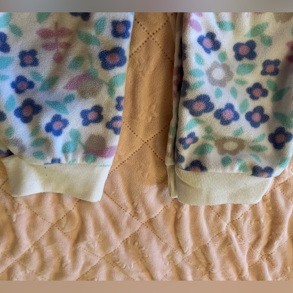 Carter’s Fleece Hooded Romper - Picture 4 of 6